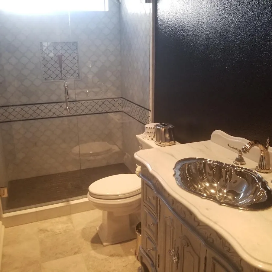 Professional plumbing work and bathroom remodeling in El Cerro Mission